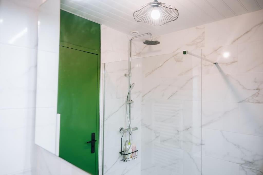 Le Bertrand • Le Raffinement En Coeur De Ville Châteauroux Exteriör bild