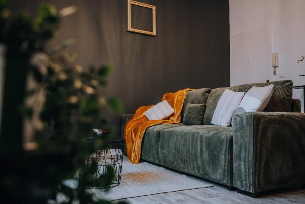 Le Bertrand • Le Raffinement En Coeur De Ville Châteauroux Exteriör bild