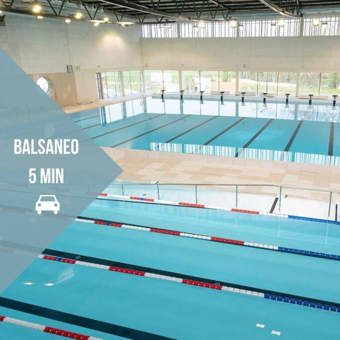 Le Bertrand • Le Raffinement En Coeur De Ville Châteauroux Exteriör bild